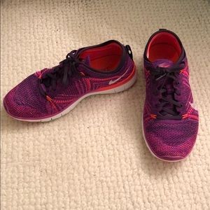 Nike Free TR Flyknit purple and orange 6.5